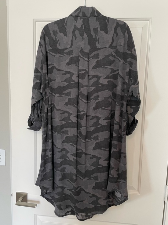 TORRID CAMO BUTTON UP SHIRT DRESS size 1X - Picture 3 of 4